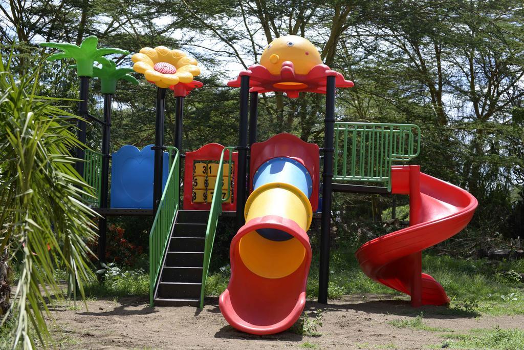 Burch'S Resort ナイバシャ エクステリア 写真